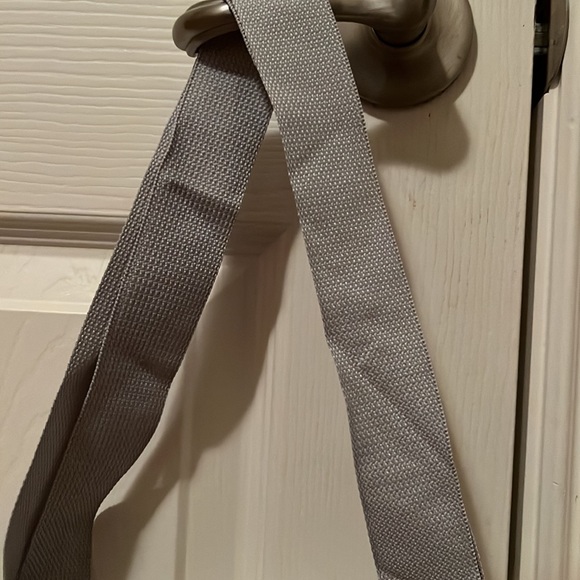 Mix & Match 3/$12 Athleta Silver Reusable Bag - Picture 4 of 4